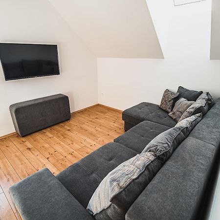 Apartments Rozalija Preddvor Værelse billede