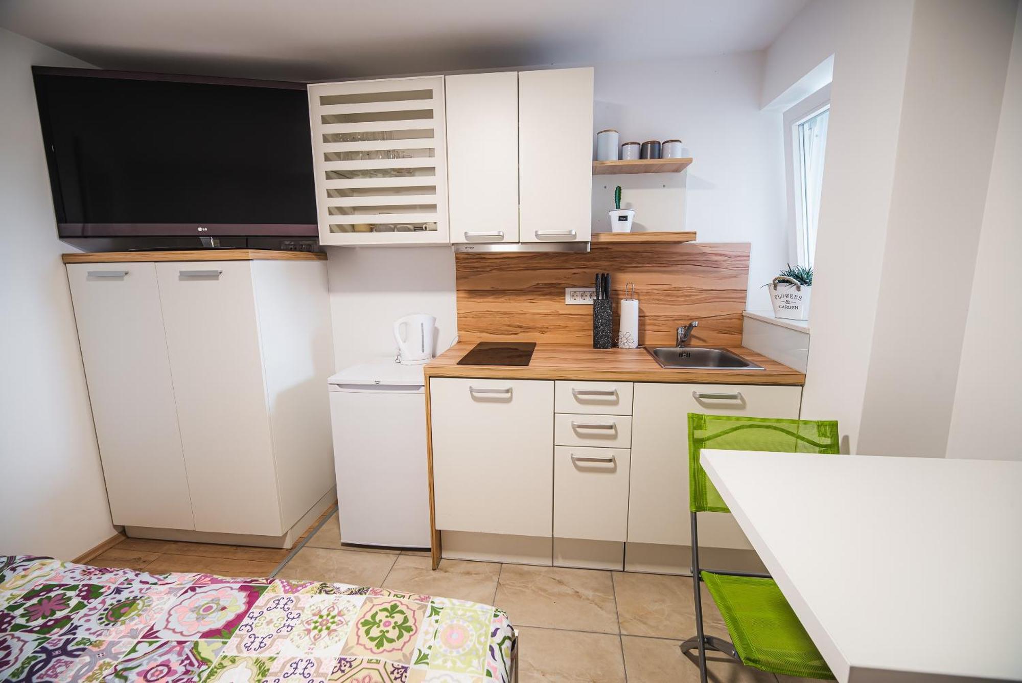 Apartments Rozalija Preddvor Værelse billede